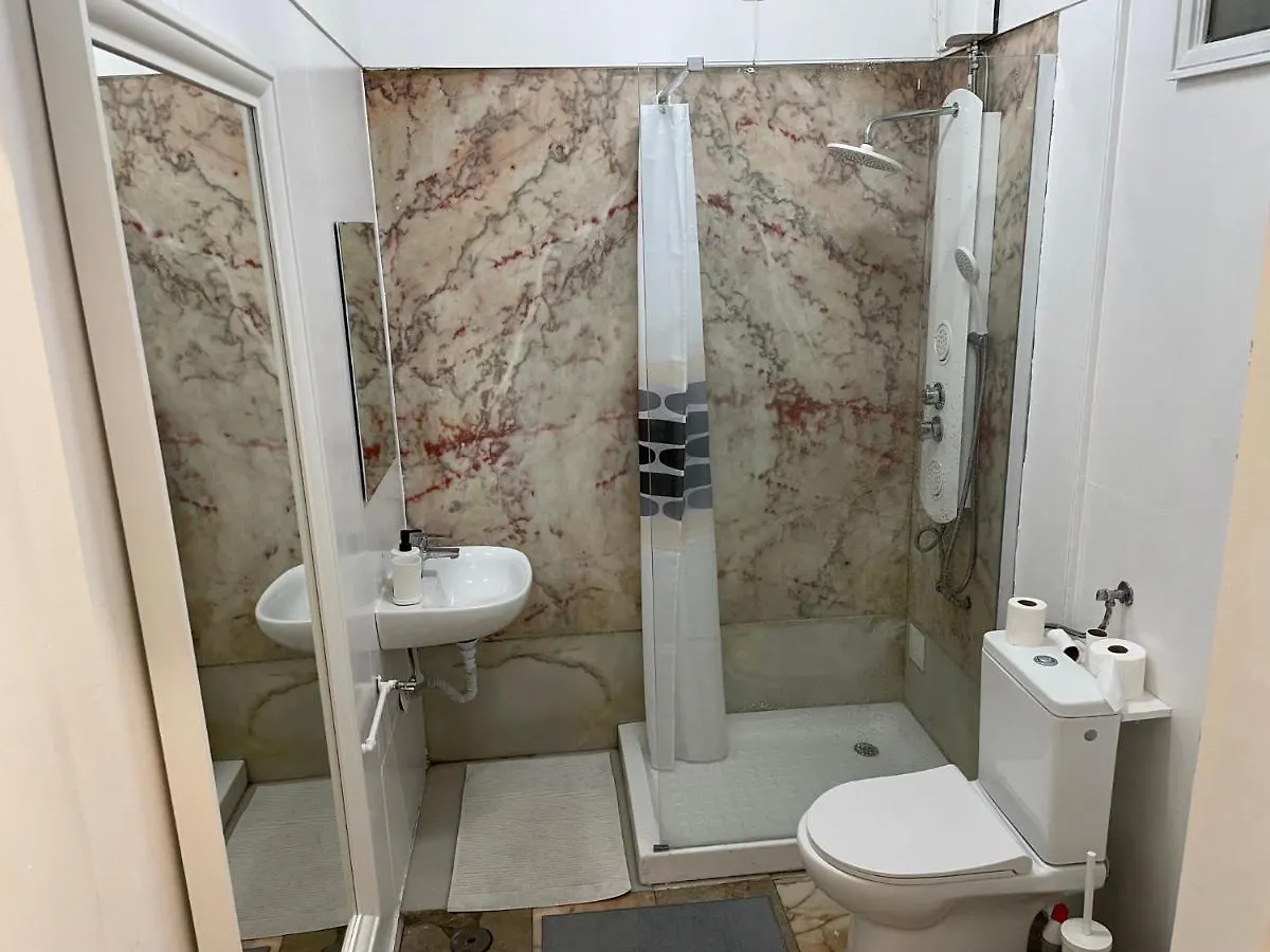Gasthof L83 - Rooms And Apartments Lissabon Portugal